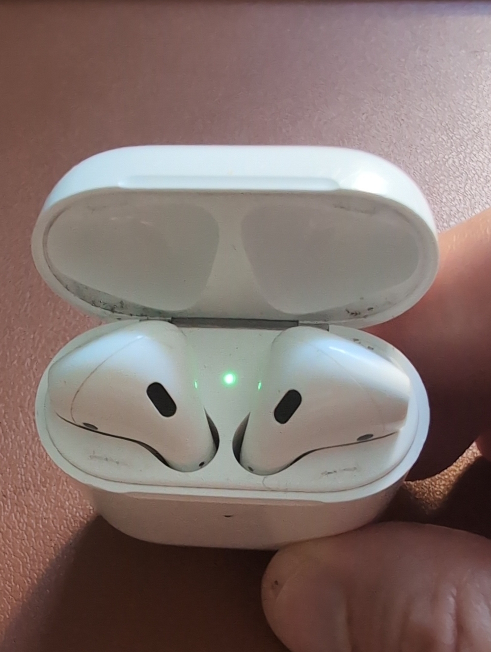Apple Air Pods 1 Gen FAULTY Right Bud